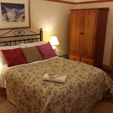 Cecil John Rhodes Guest House Kimberley Room photo